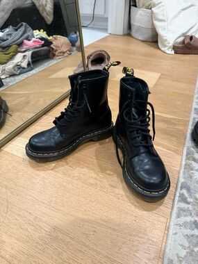 Dr. Martens 1460 Smooth Leather Lace Up Boots